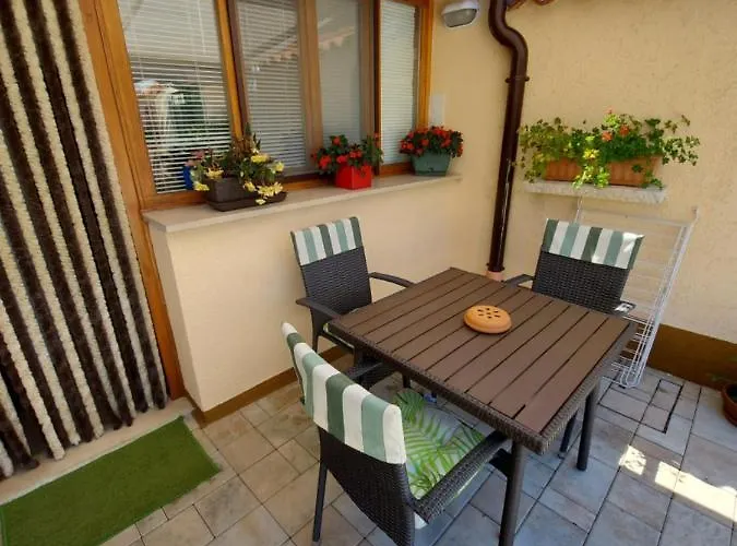 Apartments Marija *